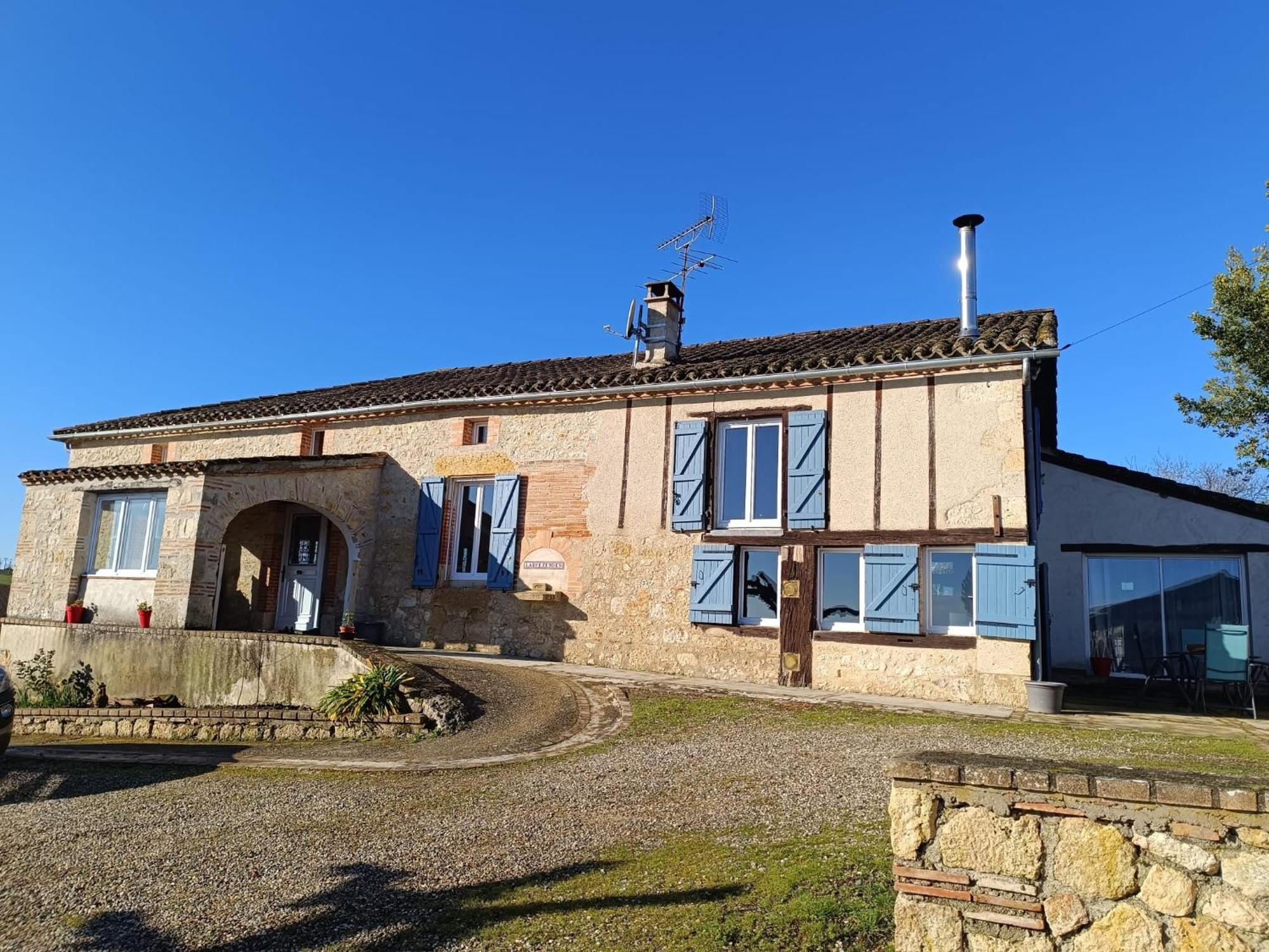 Miradoux Maison D'Hotes La Fezendes מראה חיצוני תמונה